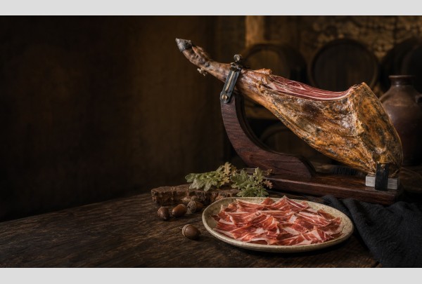 Jambon espagnol haut de gamme : comment reconnaître un vrai produit d’exception ?